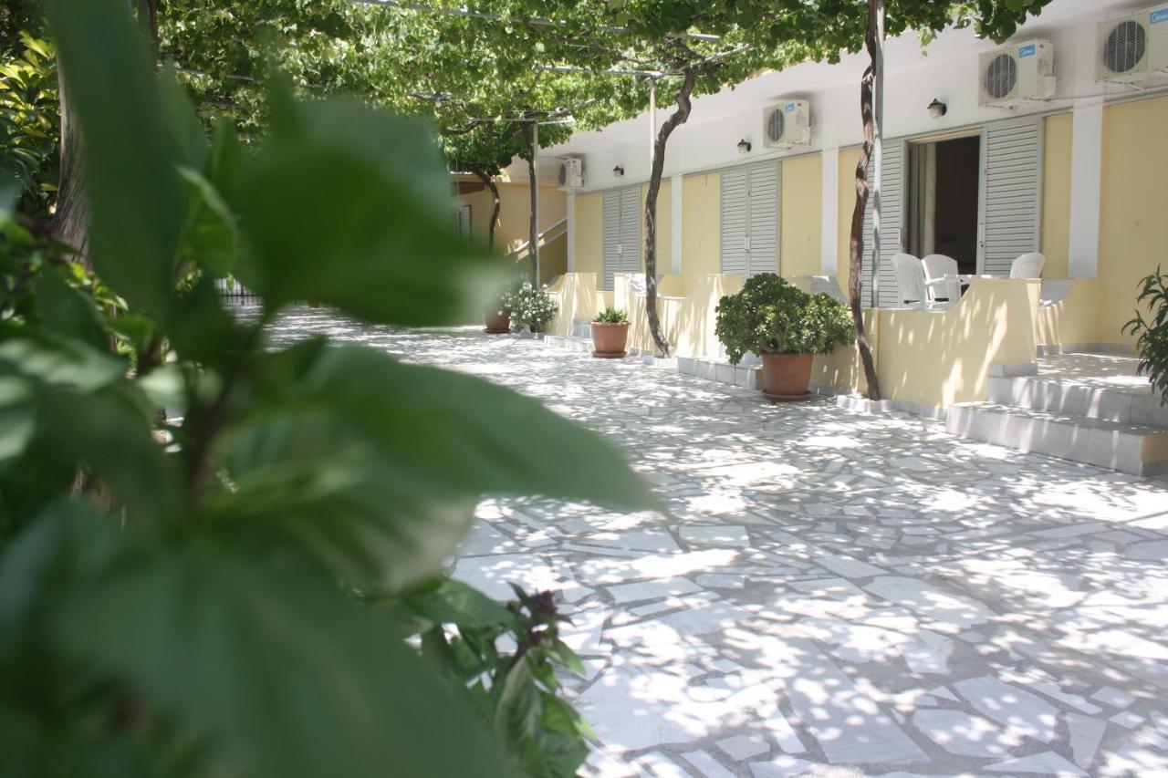 Maria Studios Laganas Exterior photo